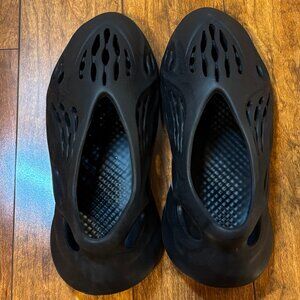 Yeezy Foam Runner HP8739